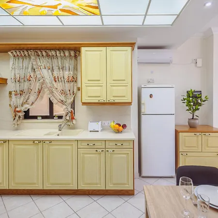 Spacious 2br Διαμέρισμα *