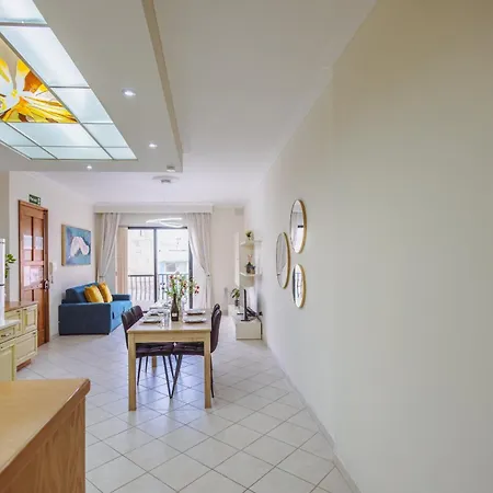 Spacious 2br Διαμέρισμα Σλιέμα