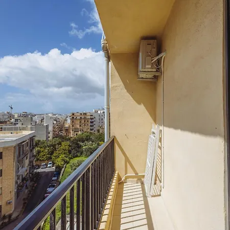 Spacious 2br Διαμέρισμα Σλιέμα